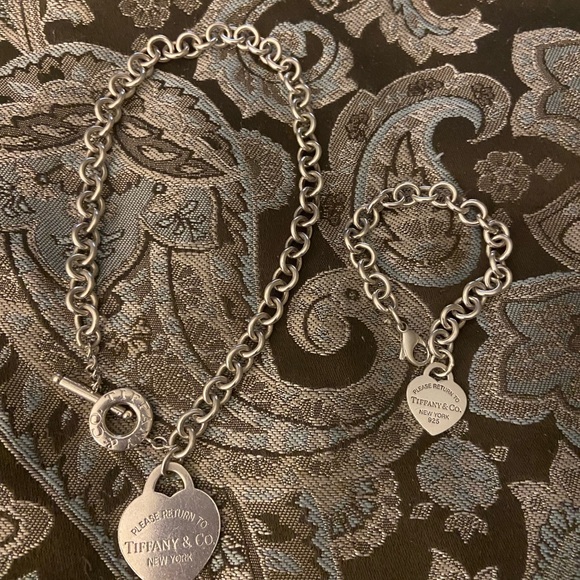 Tiffany & Co. Silver Heart Tag Bracelet & Necklace - Picture 1 of 3